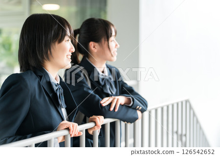 High school girls, junior high school students, high school students, elementary school students on the school balcony 126542652