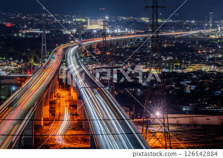 <Shizuoka Prefecture> Night view of the Shin-Tomei Expressway <Shizuoka Prefecture> Night view of the Shin-Tomei Expressway 126542884
