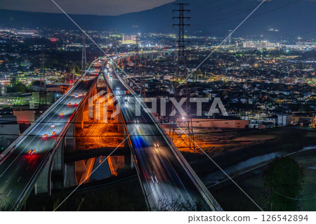 <靜岡縣>新東名高速公路的夜景 <靜岡縣>新東名高速公路的夜景 126542894