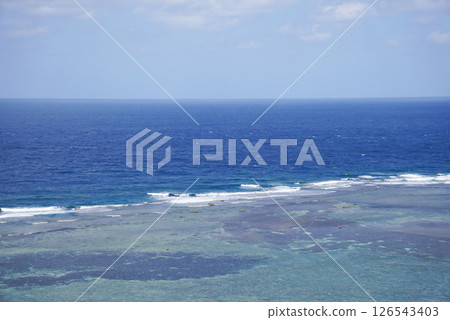 The beautiful sea of Ishigaki Island 126543403