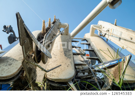 聯合收割機除草指南 126545383