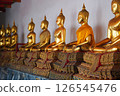 golden buddha statue 126545476