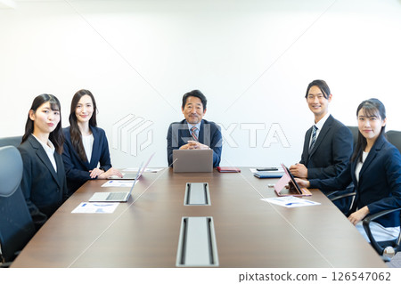 Business people meeting in a conference room 126547062
