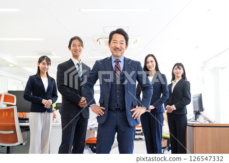 Business person working in the office Business person working in the office 126547332