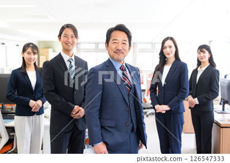 Business person working in the office Business person working in the office 126547333