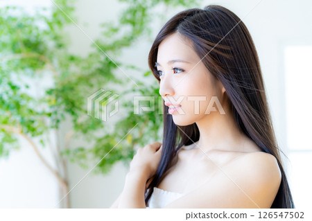Beauty image of young women 126547502