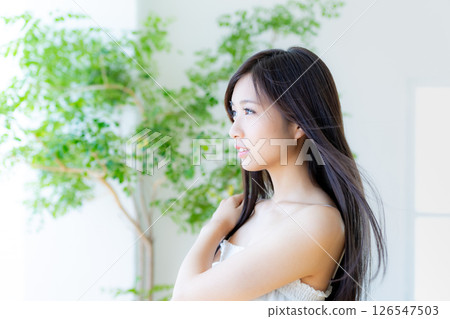 Beauty image of young women 126547503