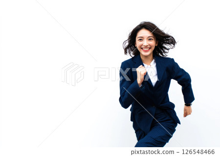 Business woman running 126548466