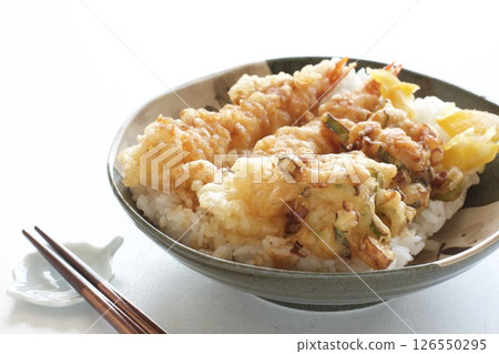 Shrimp bowl 126550295