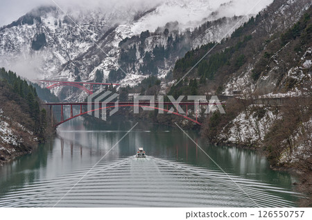 莊川峽觀光船雪景 莊川峽觀光船雪景 126550757