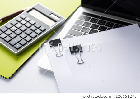 Documents clipped 126551273