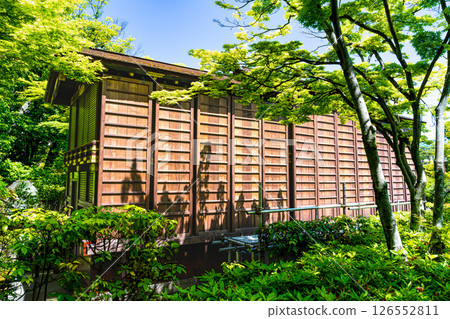 初夏的相樂園風景。 2號船屋,被指定為國家重要文化財產。兵庫縣神戶市中央區。 初夏的相樂園風景。 2號船屋,被指定為國家重要文化財產。兵庫縣神戶市中央區。 126552811