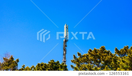 智慧型手機基地台天線[手機資本投資圖] 126553161