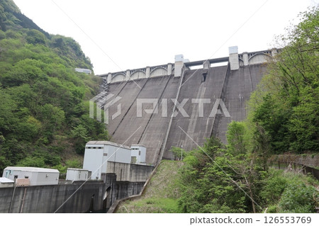 浦山大壩（埼玉縣秩父市） 126553769