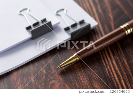 Documents clipped 126554633