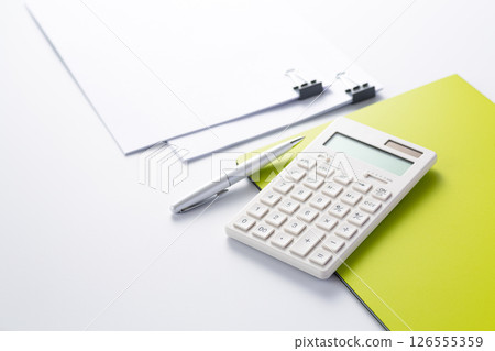 Documents clipped Documents clipped 126555359