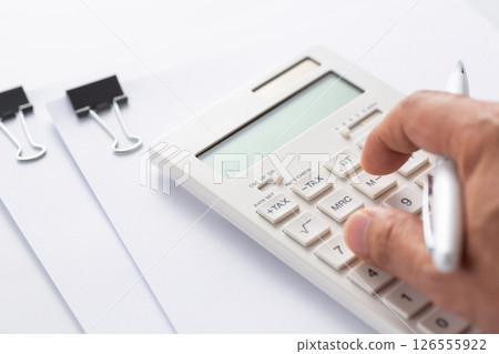 Documents clipped Documents clipped 126555922