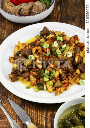 Azu is a traditional dish of Tatar cuisine. 126556053