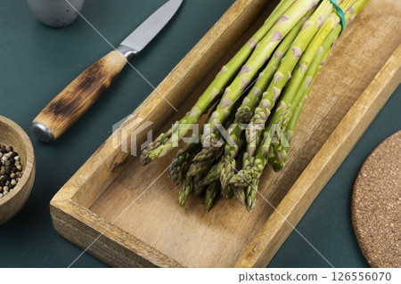 Fresh German asparagus, organic vegetables. 126556070
