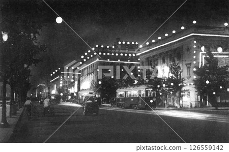 Old photo 1933-1945 Tokyo Hibiya Street Night view near the Imperial Theater Old photo 1933-1945 Tokyo Hibiya Street Night view near the Imperial Theater 126559142