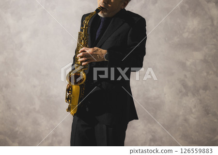 吹薩克斯的男人 吹薩克斯的男人 126559883