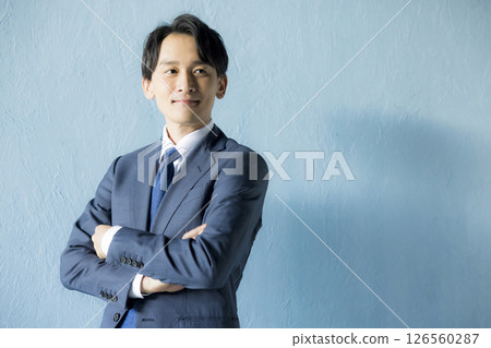 Men in suits crossing arms 126560287