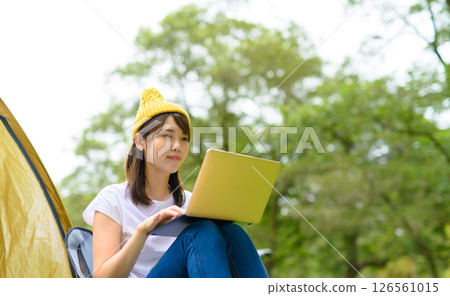 Outdoor portraits Outdoor portraits 126561015