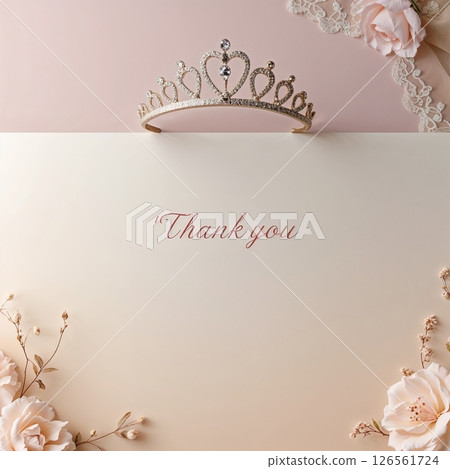 優雅的婚禮卡背景裝飾有“謝謝”和頭飾 126561724