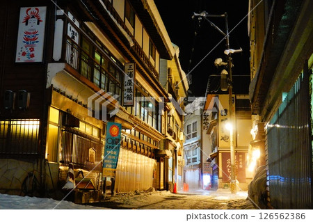 Winter night scenery at Hijiori Onsen, Okura Village, Yamagata Prefecture 126562386