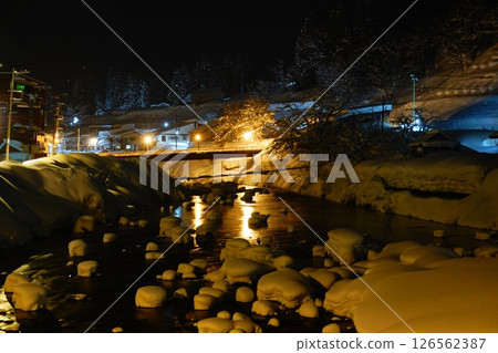 Winter night scenery at Hijiori Onsen, Okura Village, Yamagata Prefecture Winter night scenery at Hijiori Onsen, Okura Village, Yamagata Prefecture 126562387
