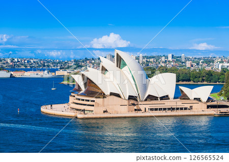 Sydney Opera House seen from the Harbour Bridge 126565524