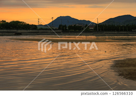 Chichibugahama Beach at dusk 126566310