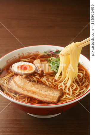 醬油拉麵 126566499