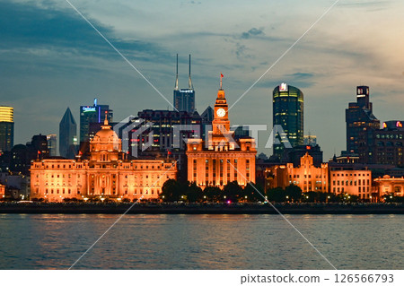 Shanghai night view - Western architecture on the Bund Shanghai night view - Western architecture on the Bund 126566793