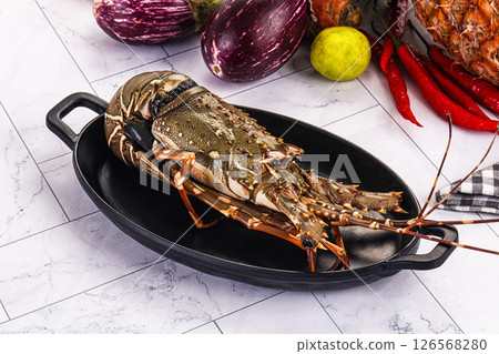 Raw wild fresh spiny lobster Raw wild fresh spiny lobster 126568280