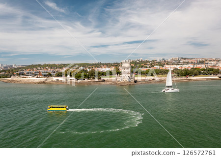 Amphibious bus moves in circular pattern near 126572761