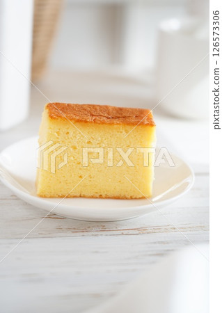 Castella 126573306