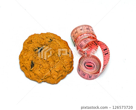 Cookie with tape measure 126573720