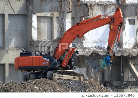 Demolition site of a reinforced concrete building Demolition site of a reinforced concrete building 126573946