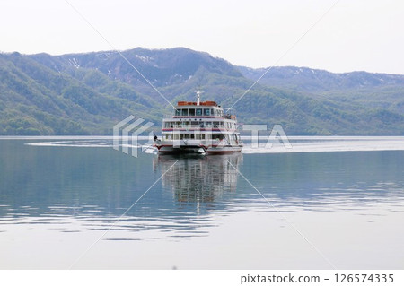 Pleasure boat, Lake Towada, National Park, Aomori Prefecture 126574335