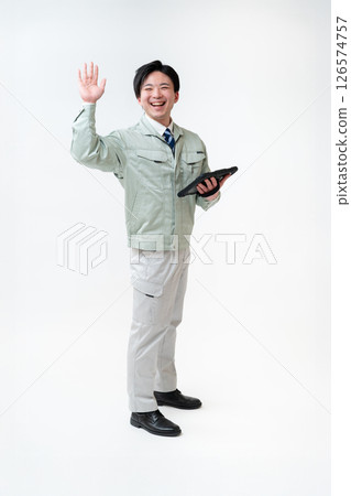 工作服的男工程師 126574757