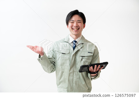 Male engineer in work clothes 126575097