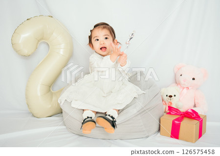 2歲生日照片 2歲生日照片 126575458