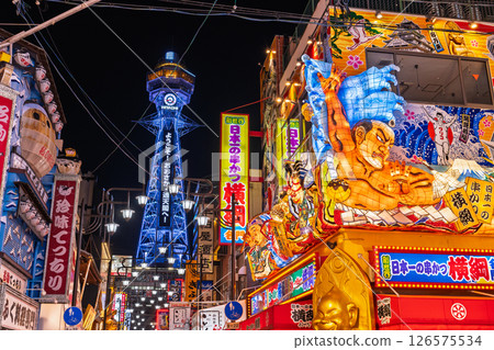 大阪府：從新世界眺望通天閣的夜景 126575534