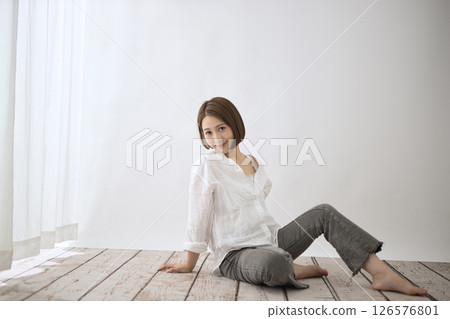 Beauty for women in their 20s 126576801