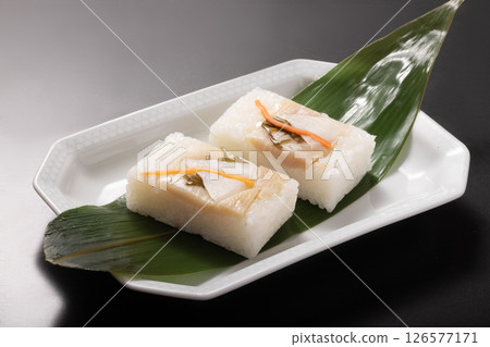 [Toyama Prefecture] Yellowtail sushi (pressed sushi) 126577171