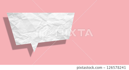 White crumpled speech bubble paper isolated on pink background 126578241