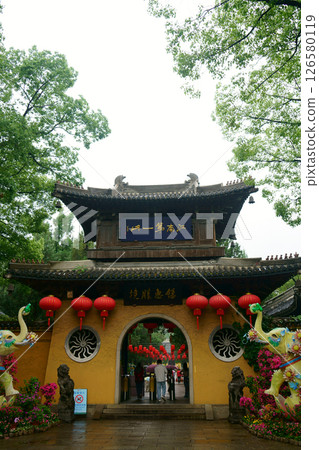 7903 Wuxi Eishan Temple 126580119