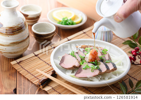 鰹魚乾切片 126581914
