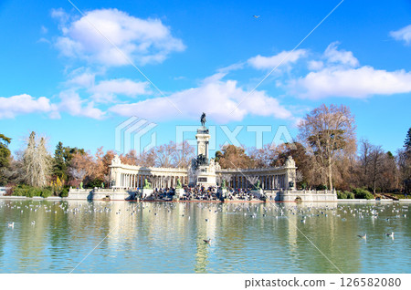Beautiful scenery of El Retiro Park in Madrid, Spain 126582080